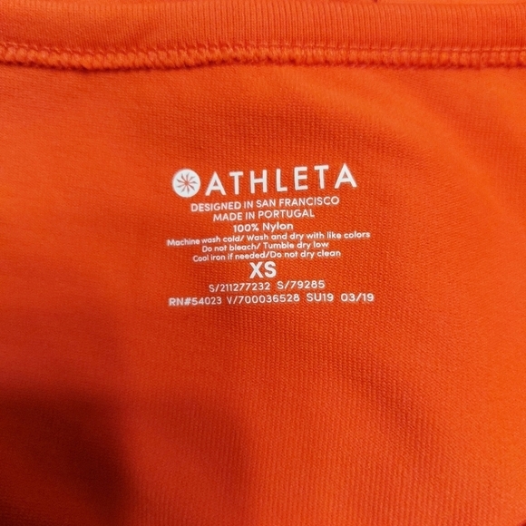 Athleta Foothill Seamless Split Back Tank Top- size XS - Picture 4 of 4